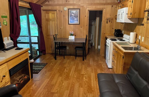 South Bloomingville Cabina | Nature Retreat