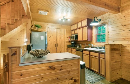 Eureka Springs Casa | Pattersons Cabin-Nature Retreat-10 Mi to DT
