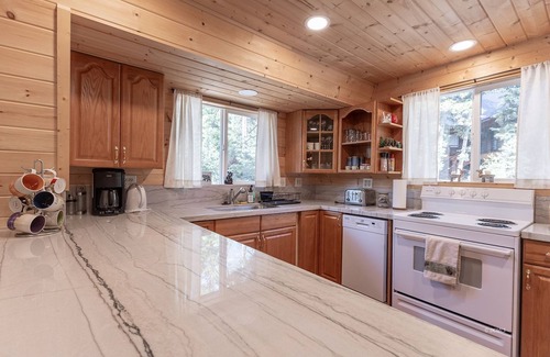 Meadow View Heights Cabina | Nature's Charm