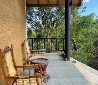 Nuwaragam Palatha Central Cabina | Nature's Hideaway