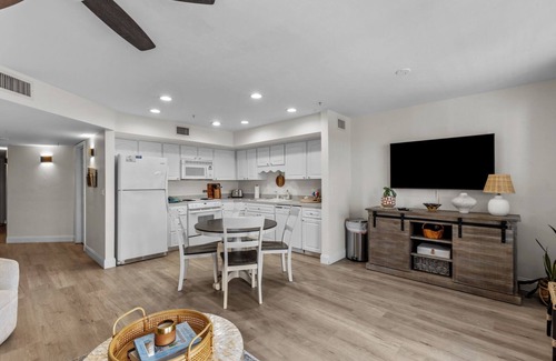 Cedar Key Condominio | Nature's Landing B203 Seasalt in Historic CedarKey