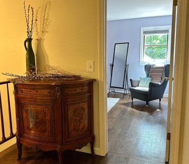 Bethlehem Village Casa | Nature's Nest - Woodland Retreat - Fireplace - Quiet and Cozy