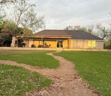 San Benito Casa | Nature's Retreat- A Bird Watchers Dream Location