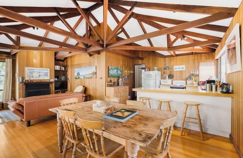 Eagle Bay Casa | Nature's Retreat Eagle Bay