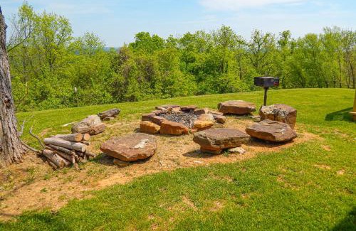 Eureka Springs Casa | Nature's Sanctuary
