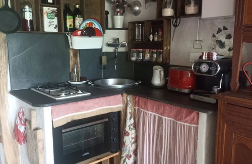 Montjoie-en-Couserans Apartamento | Nature studio at Clos Goutilles: a secluded farmhouse for a return to basics