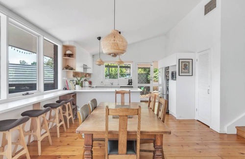 Burnside Casa | Natures Edge A Parkland Escape for Families