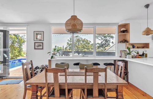 Burnside Casa | Natures Edge A Parkland Escape for Families