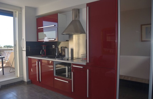 Beziers Apartamento | Naturist Village Studio Héliopolis AB 50m from the beach
