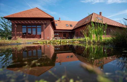 Alsoszolnok Casa | Naturpark Vendégház
