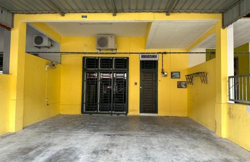 Daerah Kulai Casa | Naurah Homestay Kulai Mslim Only