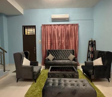 Daerah Kulai Casa | Naurah Homestay Kulai Mslim Only
