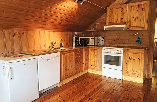 Aheim Casa | Naustet by Interhome