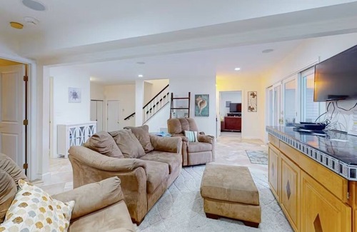 Ocean Pines Casa | Nautical at 82 Newport- private dock & waterfront