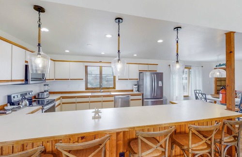 Sandbridge Casa | Nautical Dream, redecorated oceanfront home with incredible views and decks