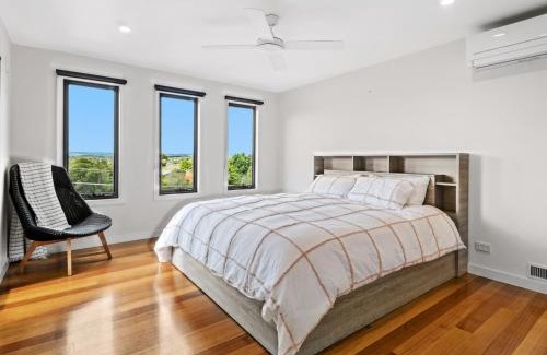 Rye Casa | Nautilus by Ready Set Stay - LINEN PROVIDED, BYO TOWELS