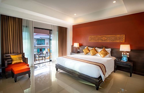 Rawai Hotel | Navatara Phuket Resort - SHA Extra Plus