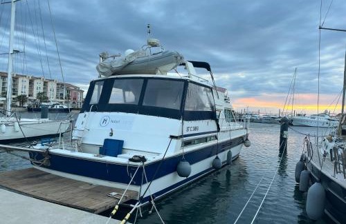 Sete Alquiler De Eote | Navi Yacht à Sète, 2 à 8 couchages, privatif
