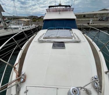 Sete Alquiler De Eote | Navi Yacht à Sète, 2 à 8 couchages, privatif