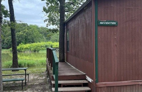 Quinlan Cabina | Navigation Waterfront Cabin