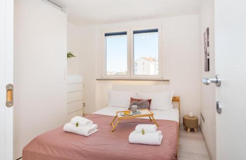 Barona Apartamento | Navigli Suite Panoramica Terrazzo Free Parking AC Wifi