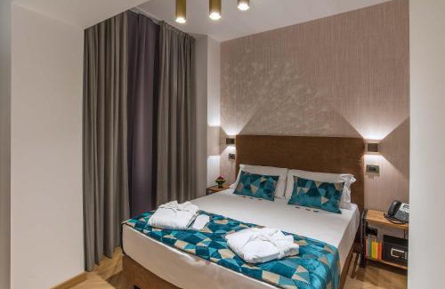 Rione VII Regola Hotel | Navona Essence Hotel