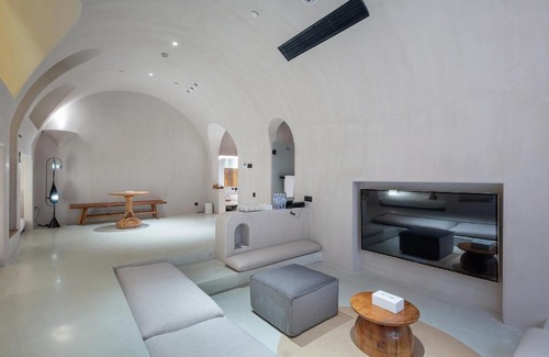 Qianjiang New Town Hotel | Nayun Xingkongsu Hotel