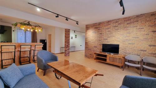 Dilijan Apartamento | Nazani, villa with 4 bedrooms,whole apartment,жильё целиком