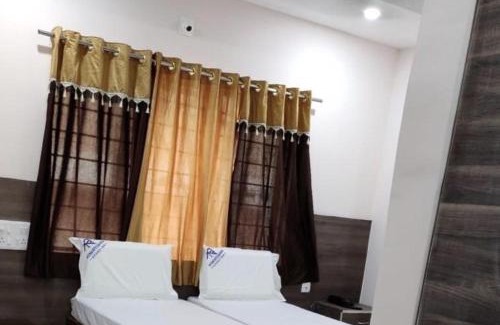 Tirupati Hotel | NB VENKATESWARA GRAND Inn