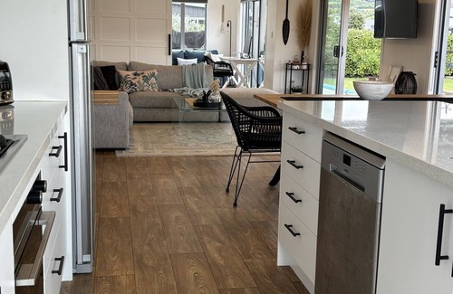 Cooks Beach Casa | nBeautiful Cooks Beach family retreat - your home away from homen