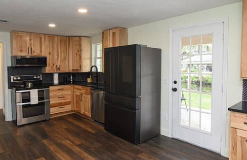Doctors Inlet Casa | Chic Riverside Getaway with Hot Tub and Scenic River Vistas