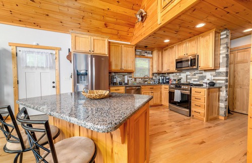 Murphy Chalet De Esquí | Discover Your Perfect Getaway: Where Furry Friends and Foodies Feel at Home!
