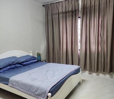 Kampung Ladang Tok Pelam Apartamento | Ndw appartment. Clean house + NEW furniture