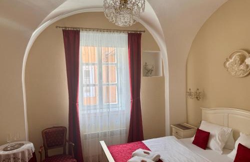 Mikulov Casa | (Ne)vinná kavárna