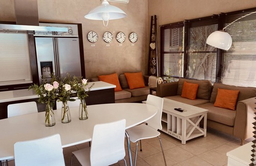 Vedene Casa | Casa de huéspedes con terraza y piscina privada cerca Avignon- Wifi