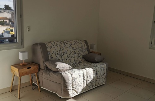 Vedene Apartamento | Near Avignon, T3 apartment with large terraces.