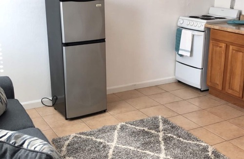 Richmond Apartamento | Cerca de Bart, Ferry, Kaiser, Richmond Refinery y 580/80 HWY