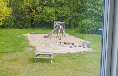 Hvalpsund Villa | Near Beach And Golf, With Multi-Purpose Room
