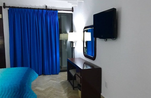 Ixtapa Complejo | cerca de la playa, todas las comodidades, personal amable