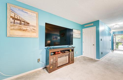 Little River Casa | Near Beaches and Golf Courses Little River Townhome