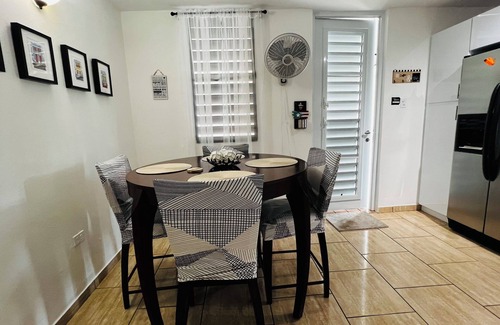 Barceloneta Apartamento | Near beaches, cozy apartment 5 min from Premium Outlets and restaurants.