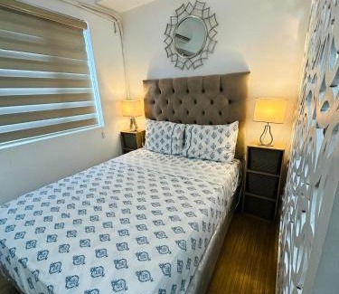 Ususan Apartamento | Near Bgc 1 bedroom with balcony Neflix