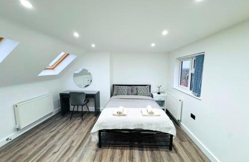Quinton Apartamento | Near Birmingham - Quiet Retreat - Private Parking
