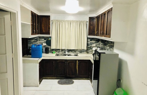 Baguio Apartamento | Near Burnham Cozy Home W/ Roof top Panoramic City View.