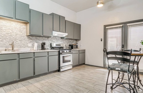 El Paso Apartamento | Near Casino & Shops: Cozy Apt in West El Paso!