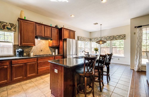 The Woodlands Casa | Near Cynthia Woods Mitchell Pavilion: Family Home!