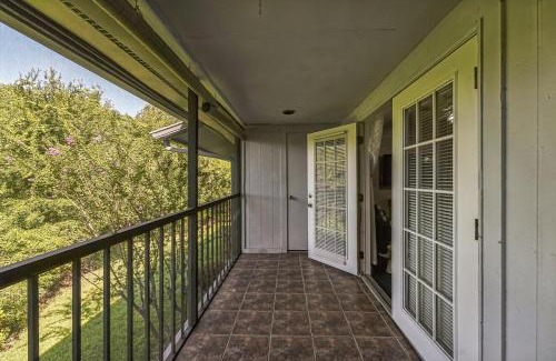 Lake Frederica Apartamento | Near Disney Stylish 2BR with Pool