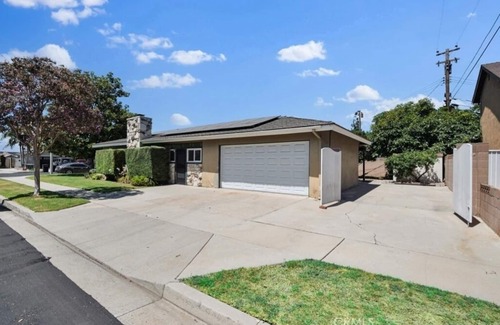 Fullerton Casa | Near Disneyland with indoor Playset kids love
