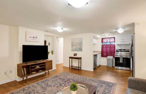 Mobile Casa | Near Downtown and Cornerstone - Southern Sunshine