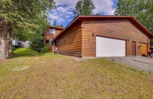 Northeast Anchorage Casa | Near Downtown and Fishing Anchorage Escape!